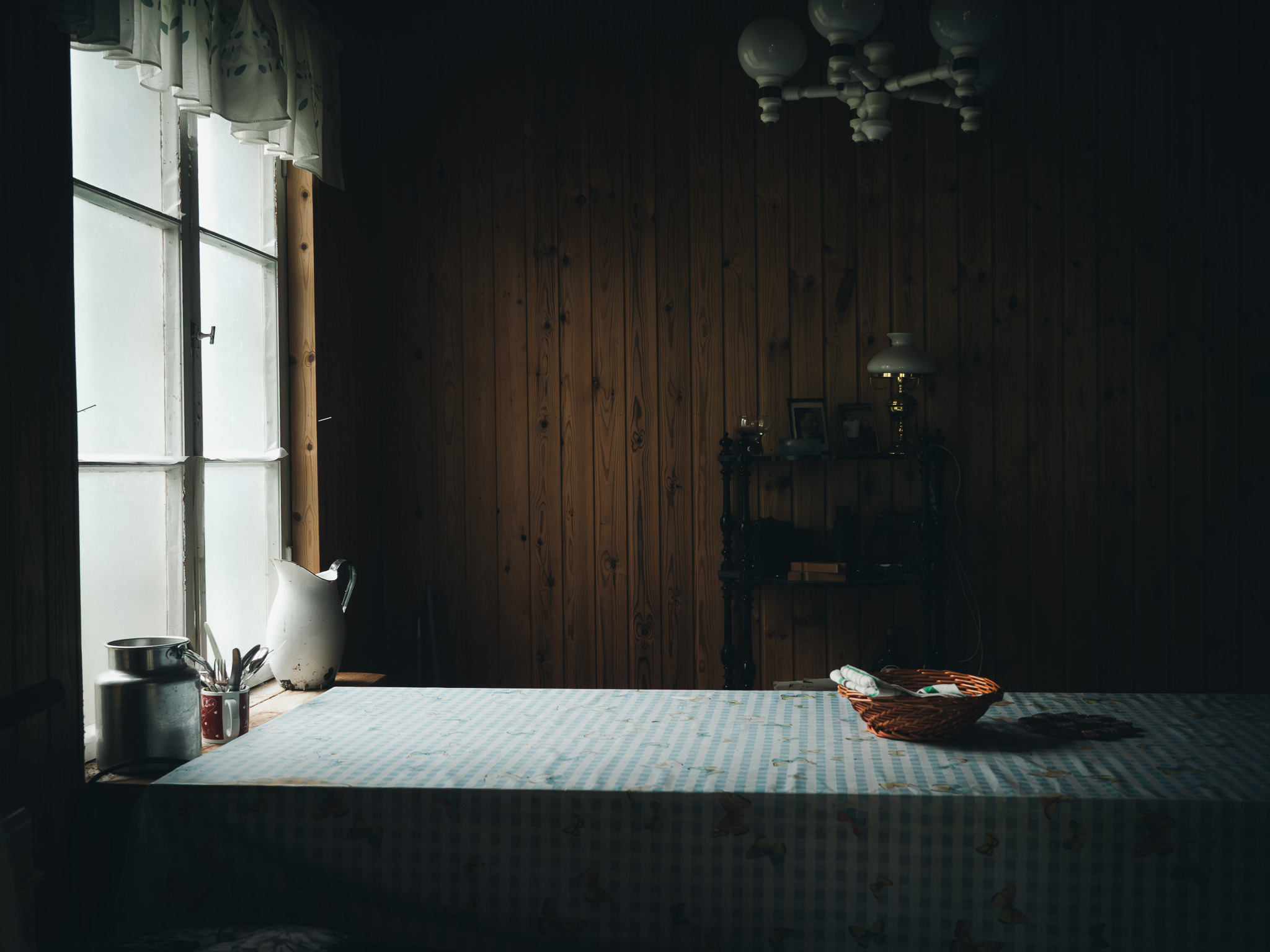 Empty kitchen